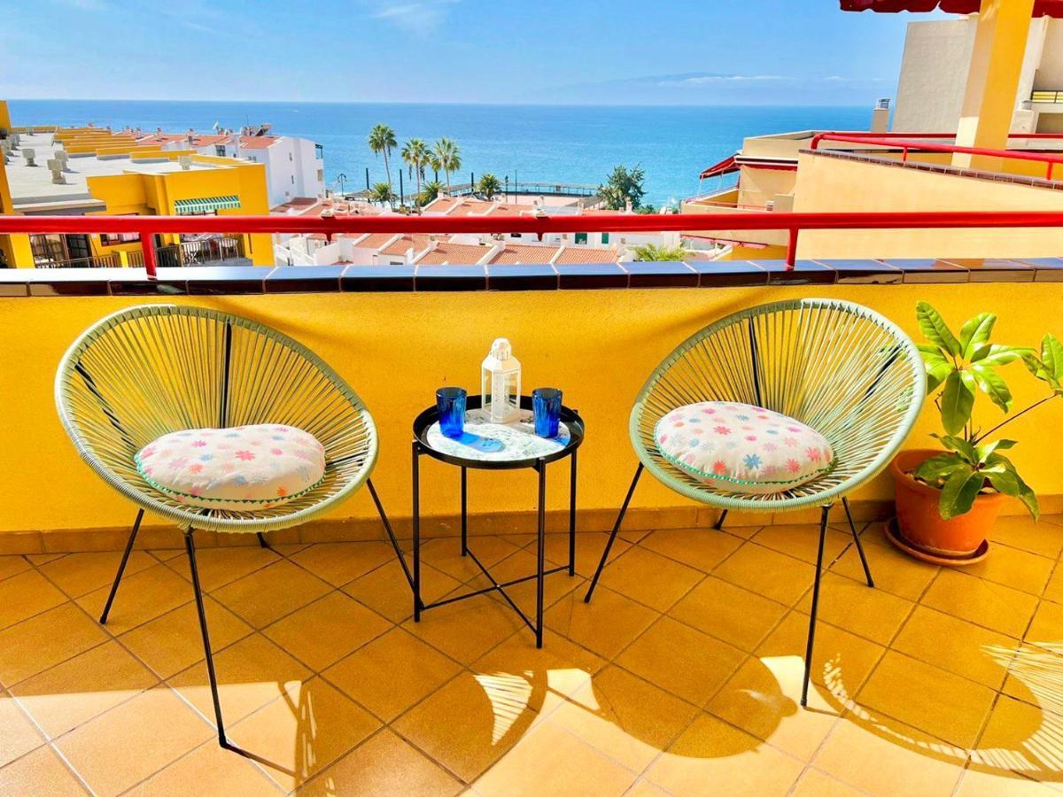 Cozy Beachfront Flat With Pool & Panoramic Sea View Terrace Daire Puerto de Santiago  Dış mekan fotoğraf