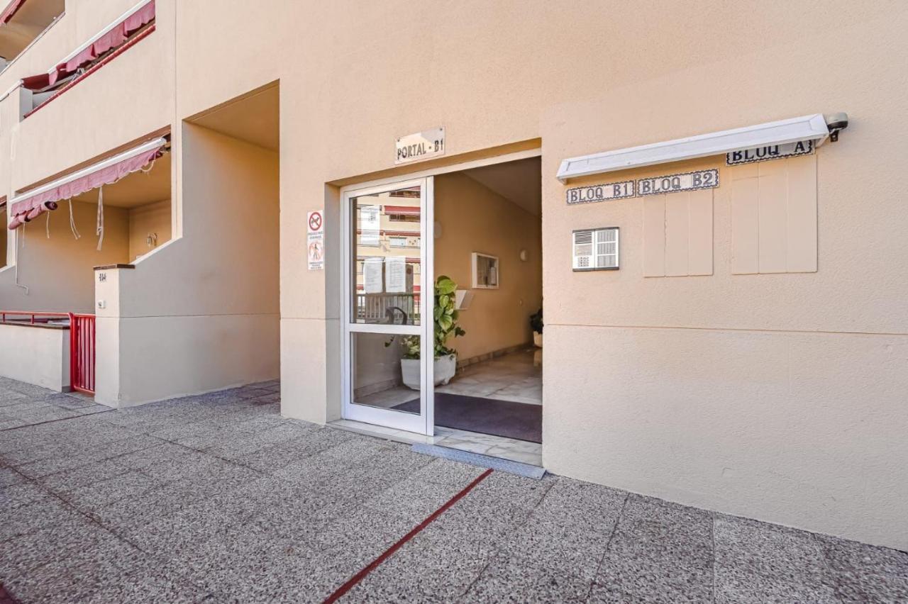 Cozy Beachfront Flat With Pool & Panoramic Sea View Terrace Daire Puerto de Santiago  Dış mekan fotoğraf