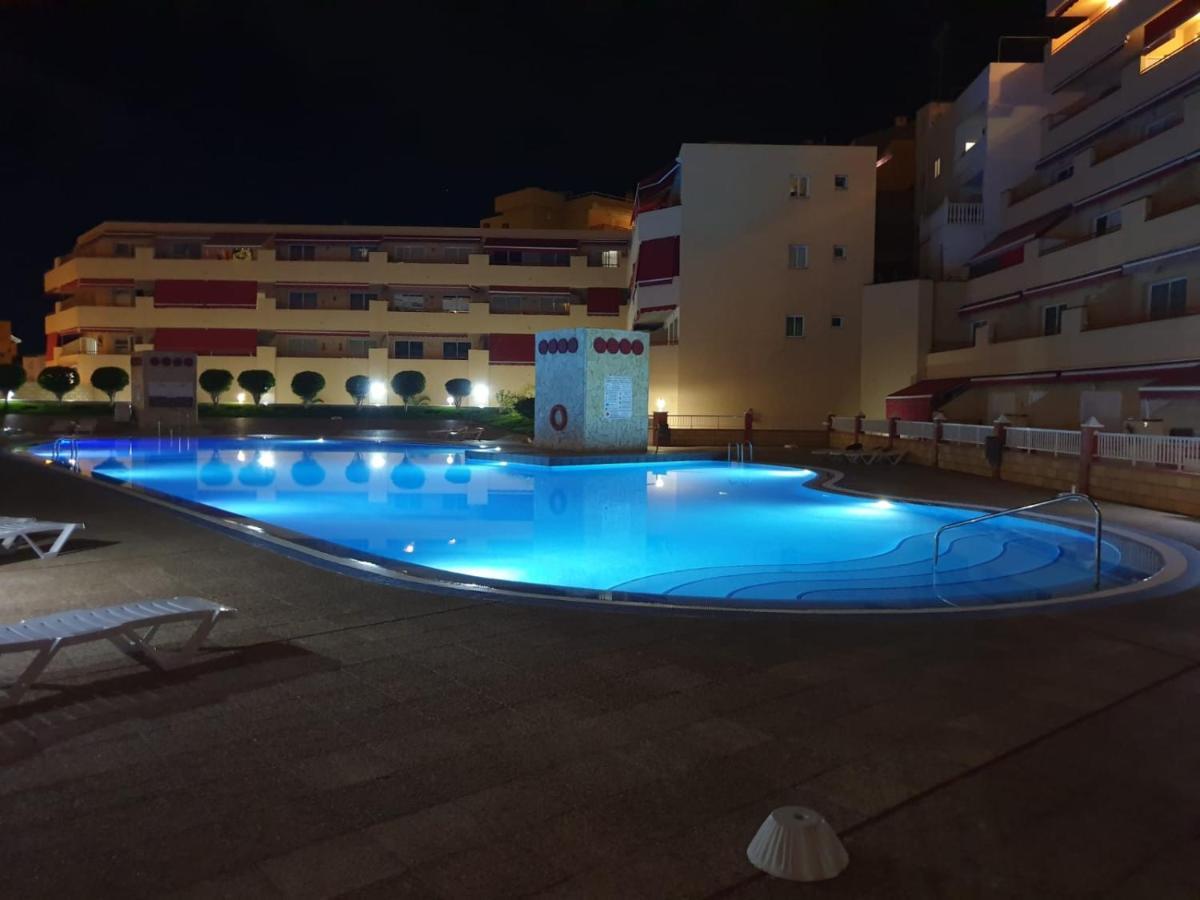 Cozy Beachfront Flat With Pool & Panoramic Sea View Terrace Daire Puerto de Santiago  Dış mekan fotoğraf